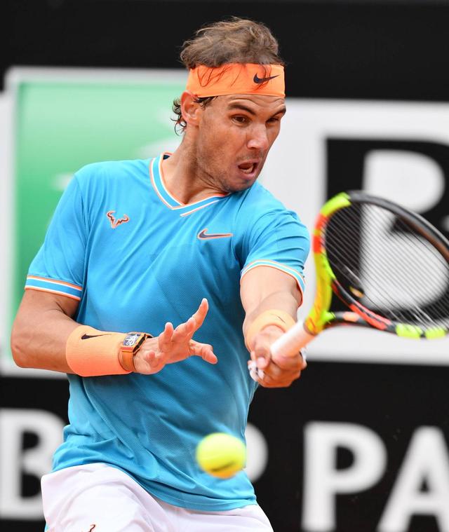 开云体育登录网址纳达尔重返赛场，重要助攻首场状态出色，勇士观众沸腾！再创辉煌时刻的简单介绍